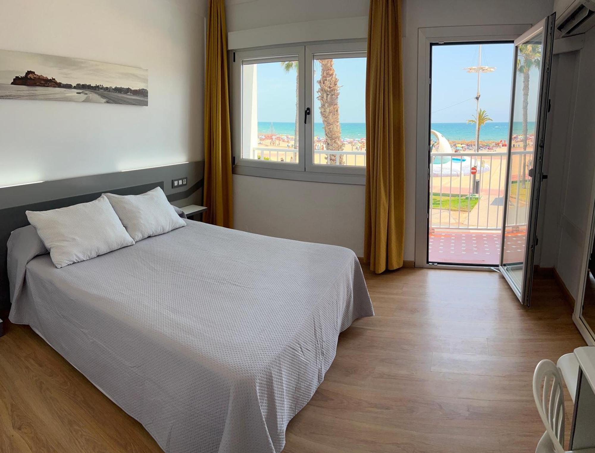 Hotel Playa Peñíscola エクステリア 写真